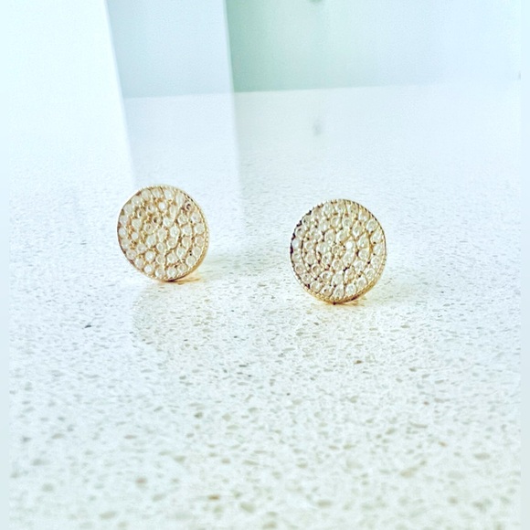 Gorjana Jewelry - ✨GORJANA✨Studs
